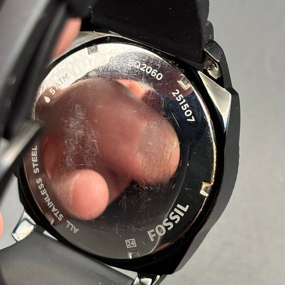 Fossil BQ2060 Machine Gunmetal Chronograph Mens White Dial Silicone Strap Watch - Picture 10 of 17